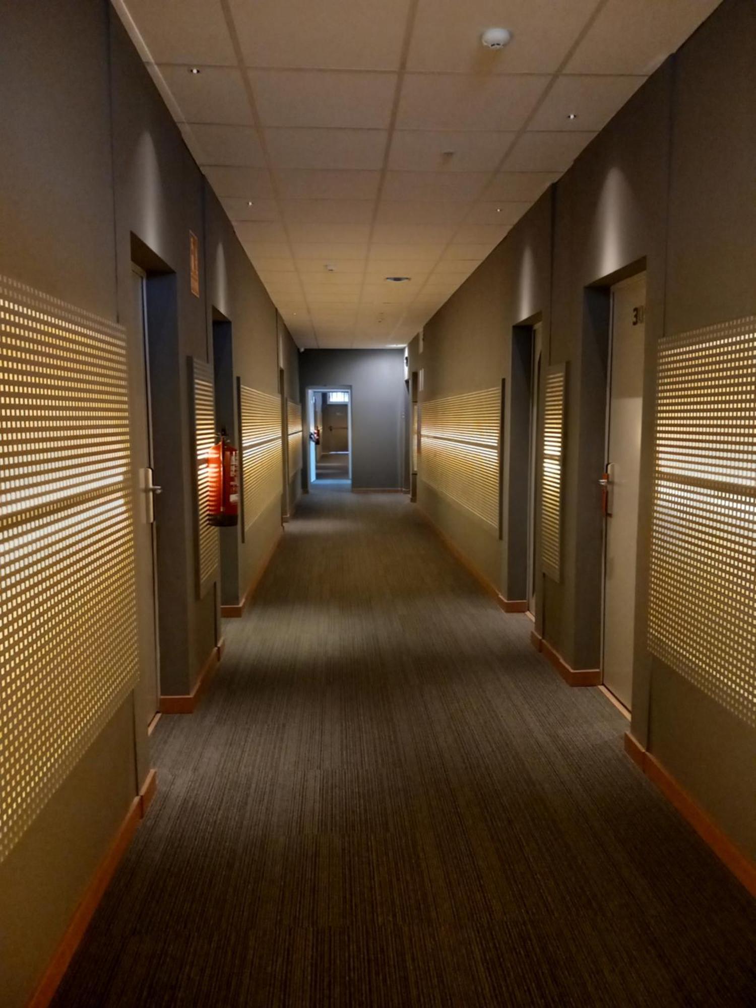 Aparthotel Montcada Eksteriør billede